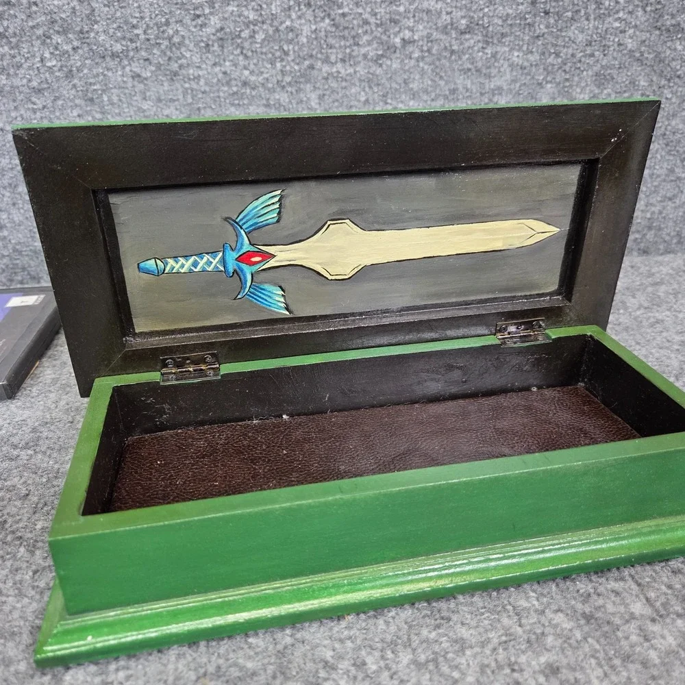 Nintendo‎ The Legend of Zelda Link Hand Painted Wooden Trinket Box Art OOAK Gift